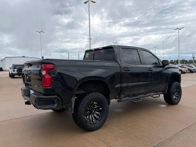 Used 2020 Chevrolet Silverado 1500 LT Trail Boss w/ Midnight Edition AWD/4WD image 3