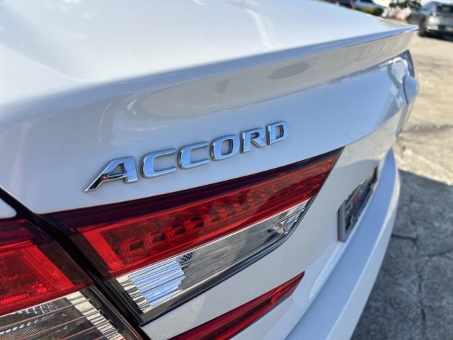 Used 2021 Honda Accord Touring image 32