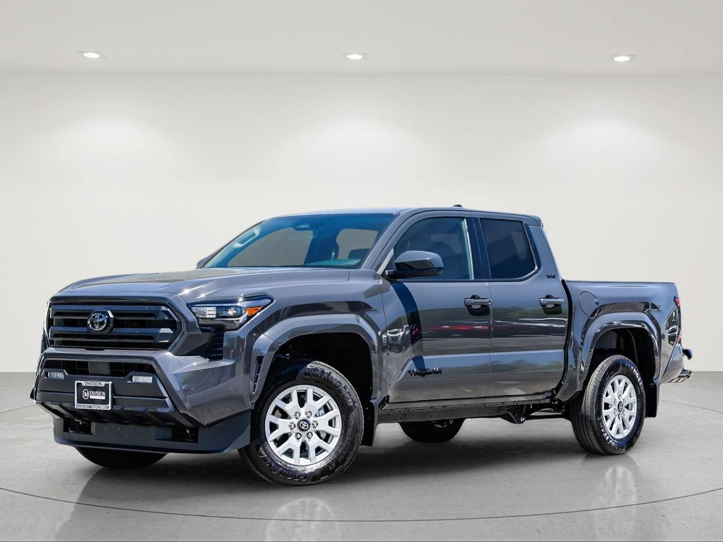 Used 2026 Toyota Tacoma SR5 AWD/4WD image 2