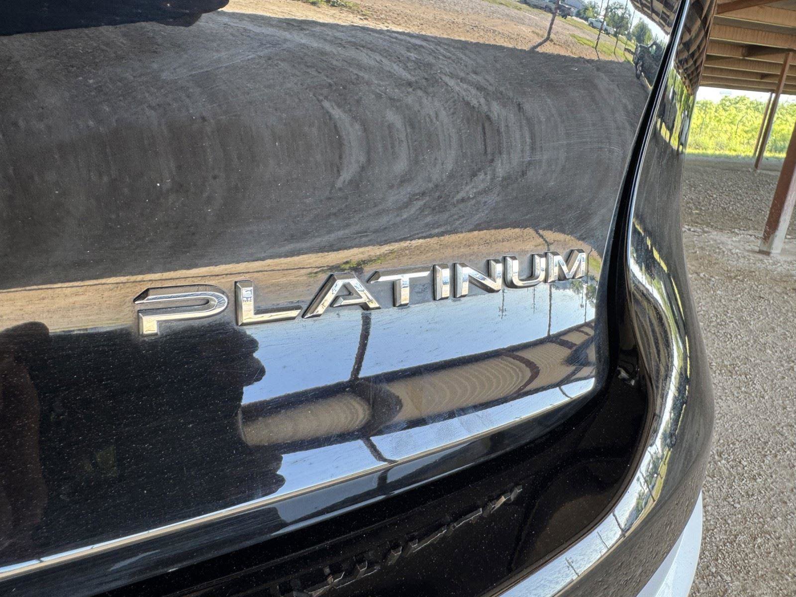 Used 2024 Toyota Crown Platinum AWD/4WD image 44