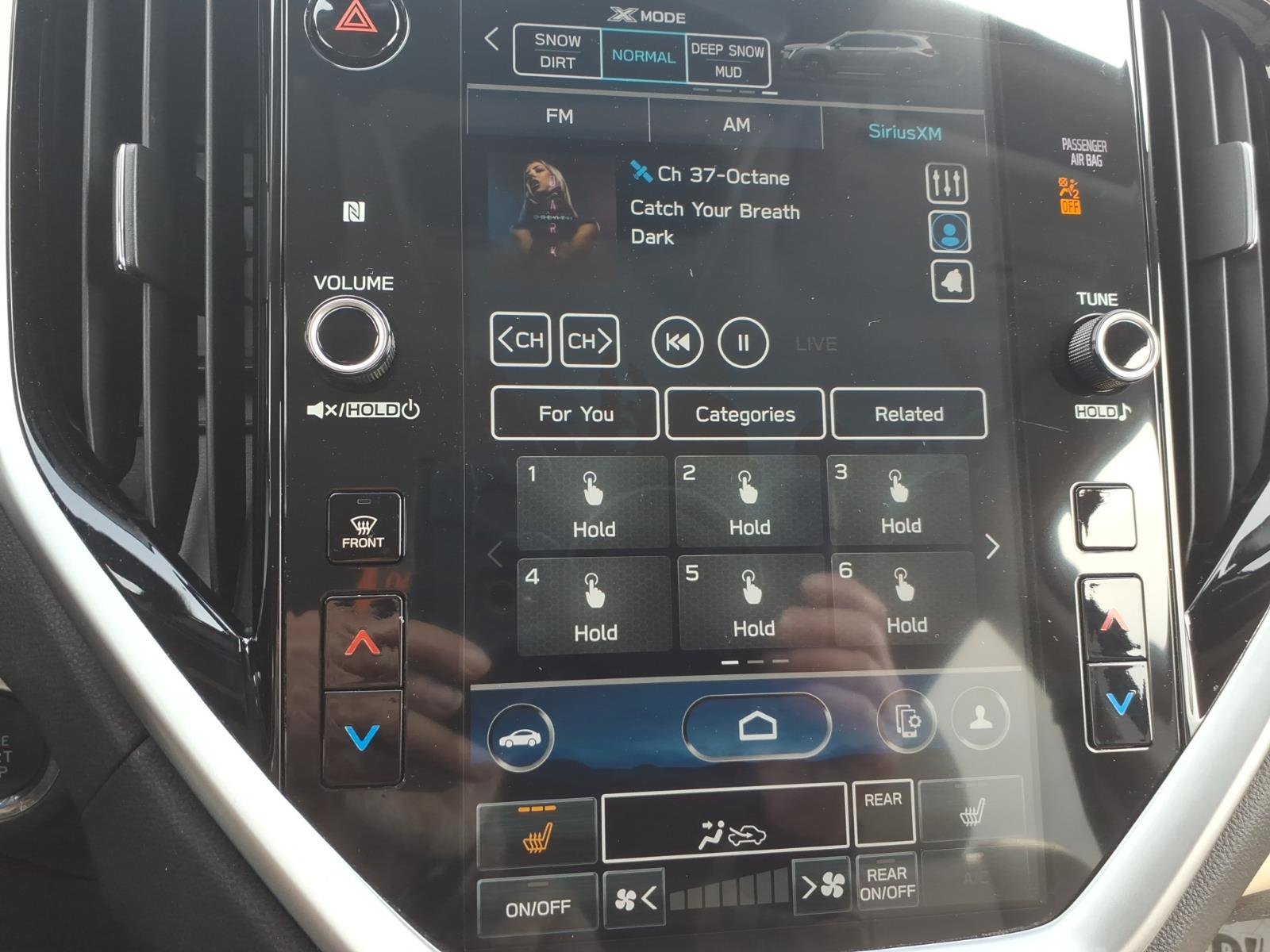 Used 2023 Subaru Ascent Limited image 19