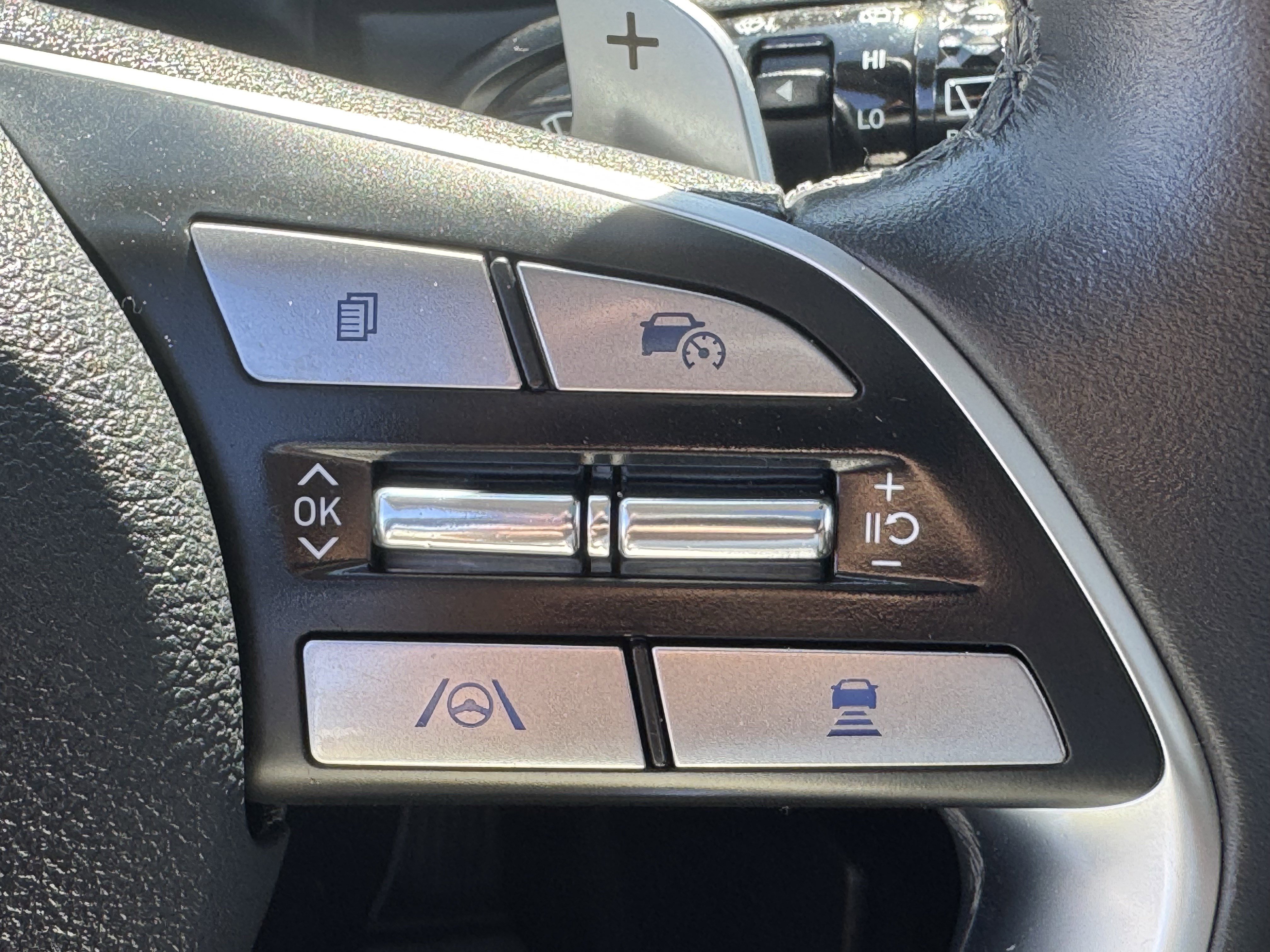 Used 2025 Hyundai Palisade Limited image 24