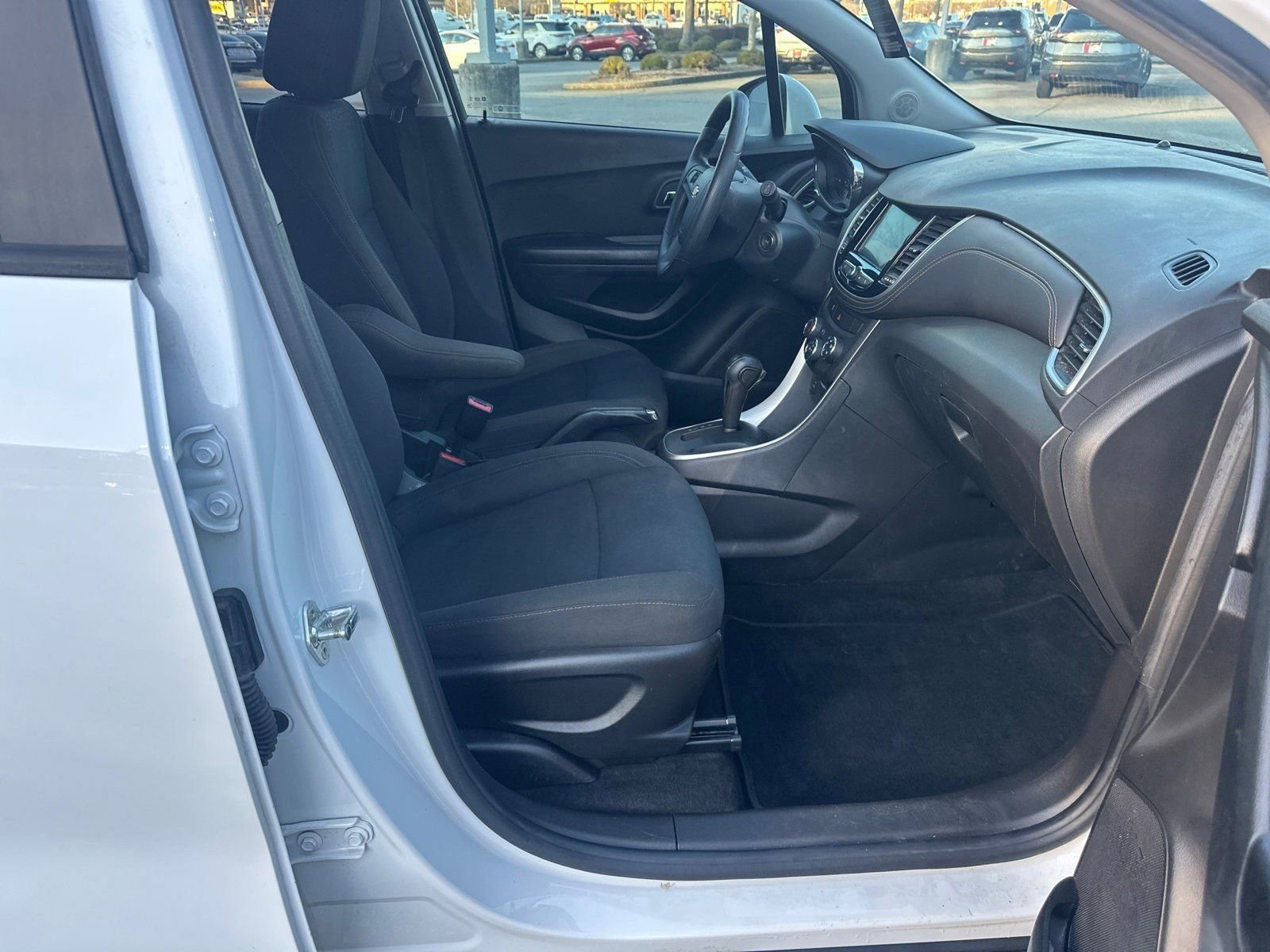 Used 2020 Chevrolet Trax LS w/ Tint and Cruise Package image 13