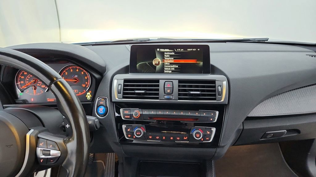 Used 2016 BMW M2 image 25