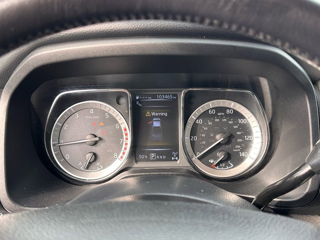 Used 2018 Nissan Titan SV w/ SV Convenience Package image 28