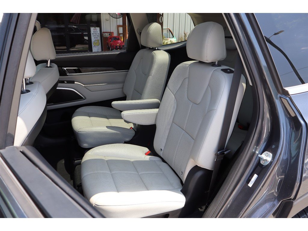 Used 2020 Kia Telluride SX FWD image 12