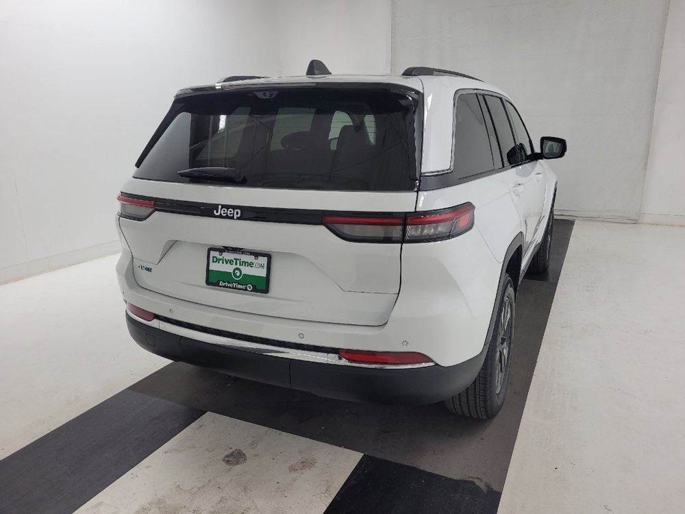 Used 2022 Jeep Grand Cherokee Limited 4xe w/ Luxury Tech Group II image 7