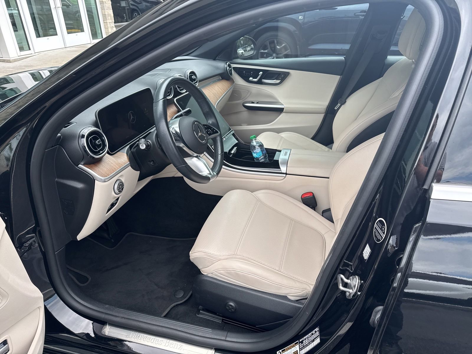Used 2022 Mercedes-Benz C 300 Sedan image 2