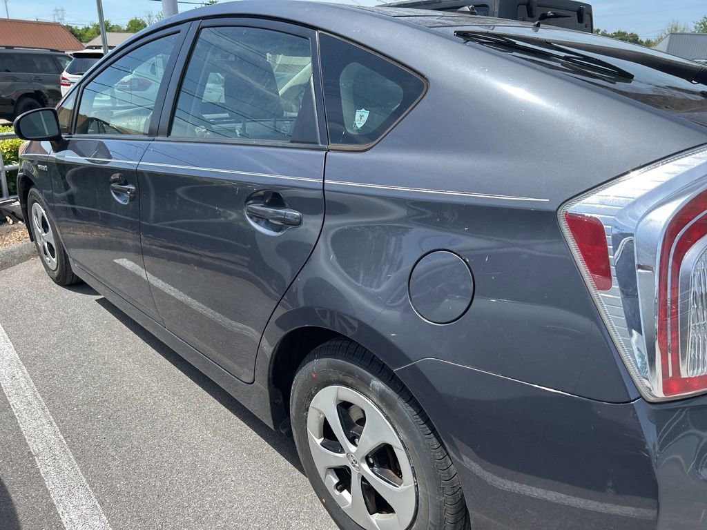 Used 2013 Toyota Prius Two FWD image 4