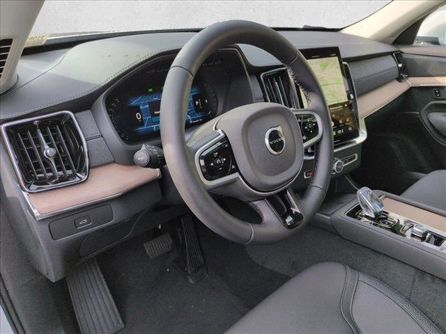 New 2026 Volvo XC90 B6 Plus w/ Protection Package AWD/4WD video 3