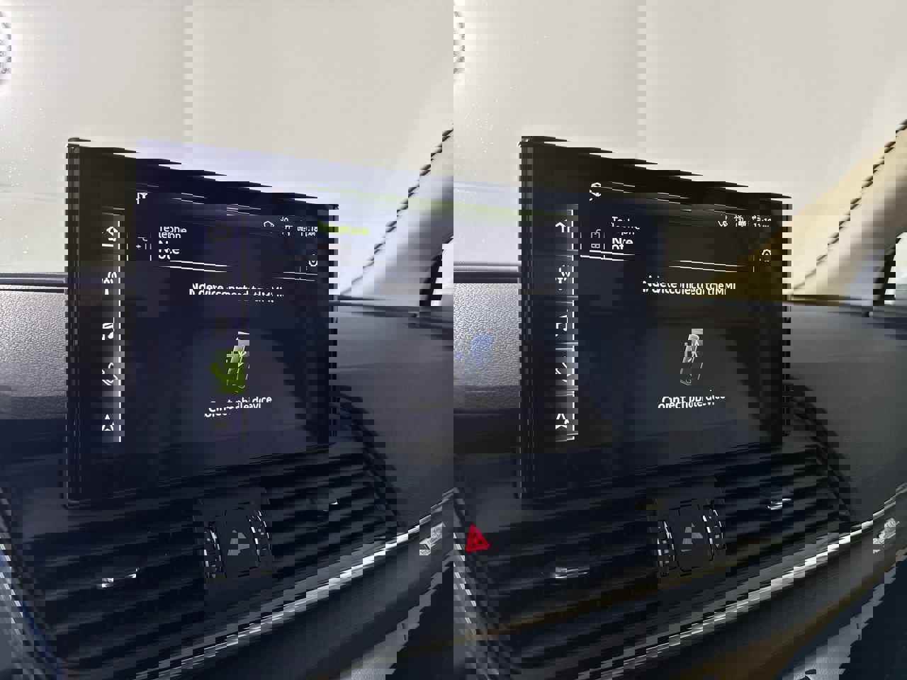 Used 2023 Audi Q5 2.0T Premium w/ Convenience Package image 8