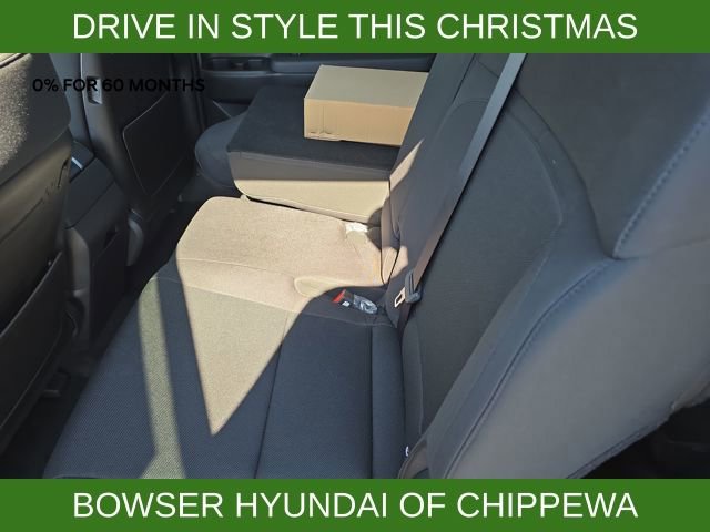 New 2026 Hyundai Santa Fe SE image 4