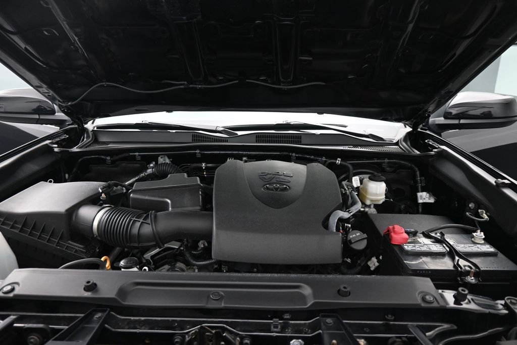 Used 2023 Toyota Tacoma SR5 AWD/4WD image 23
