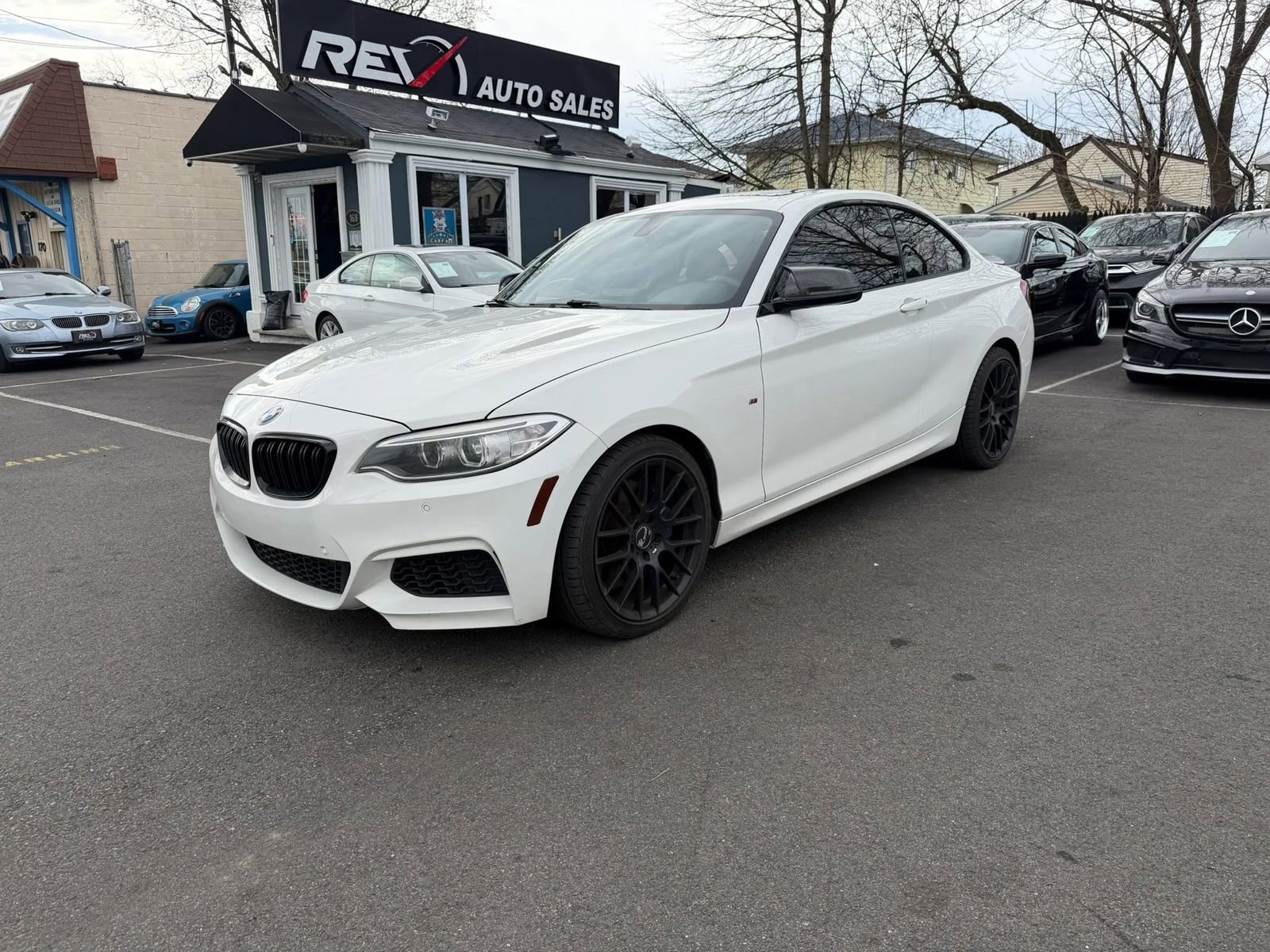Used 2015 BMW M235i xDrive Coupe AWD/4WD image 2