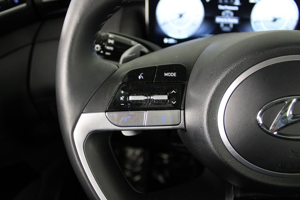 Certified 2024 Hyundai Tucson Limited FWD image 27