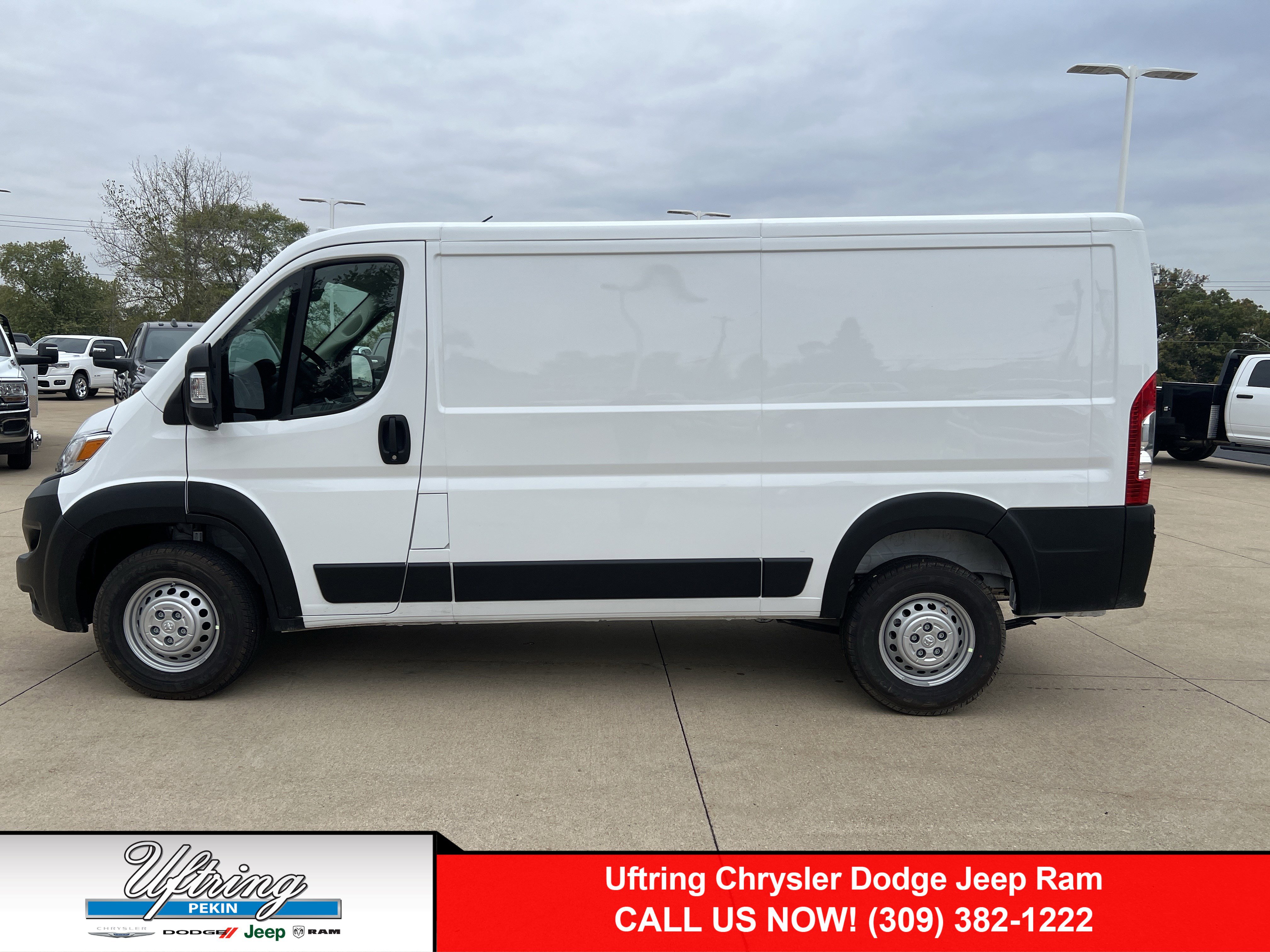 New 2026 RAM ProMaster 1500 w/ Convenience Group image 1