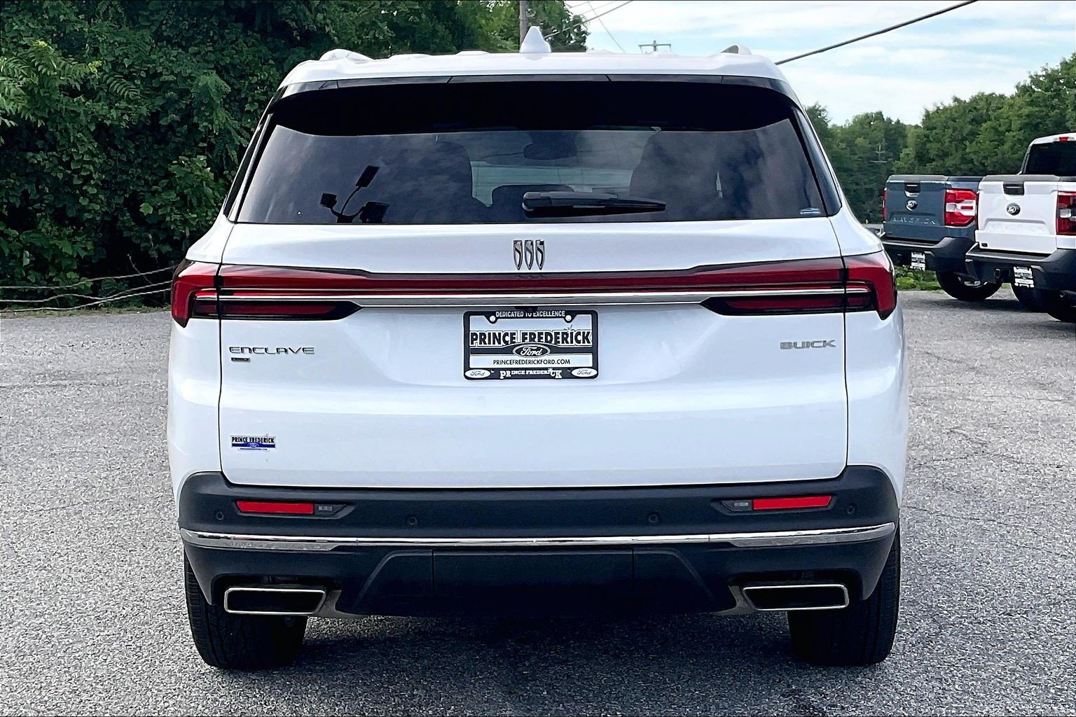 Used 2026 Buick Enclave Preferred AWD/4WD image 4