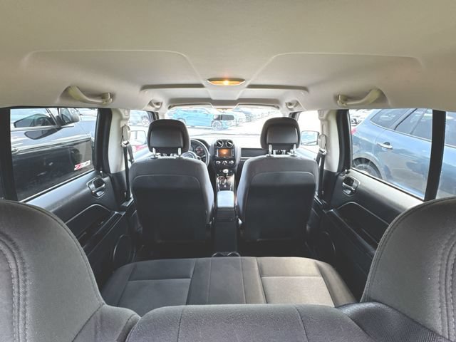Used 2014 Jeep Patriot Sport AWD/4WD image 17