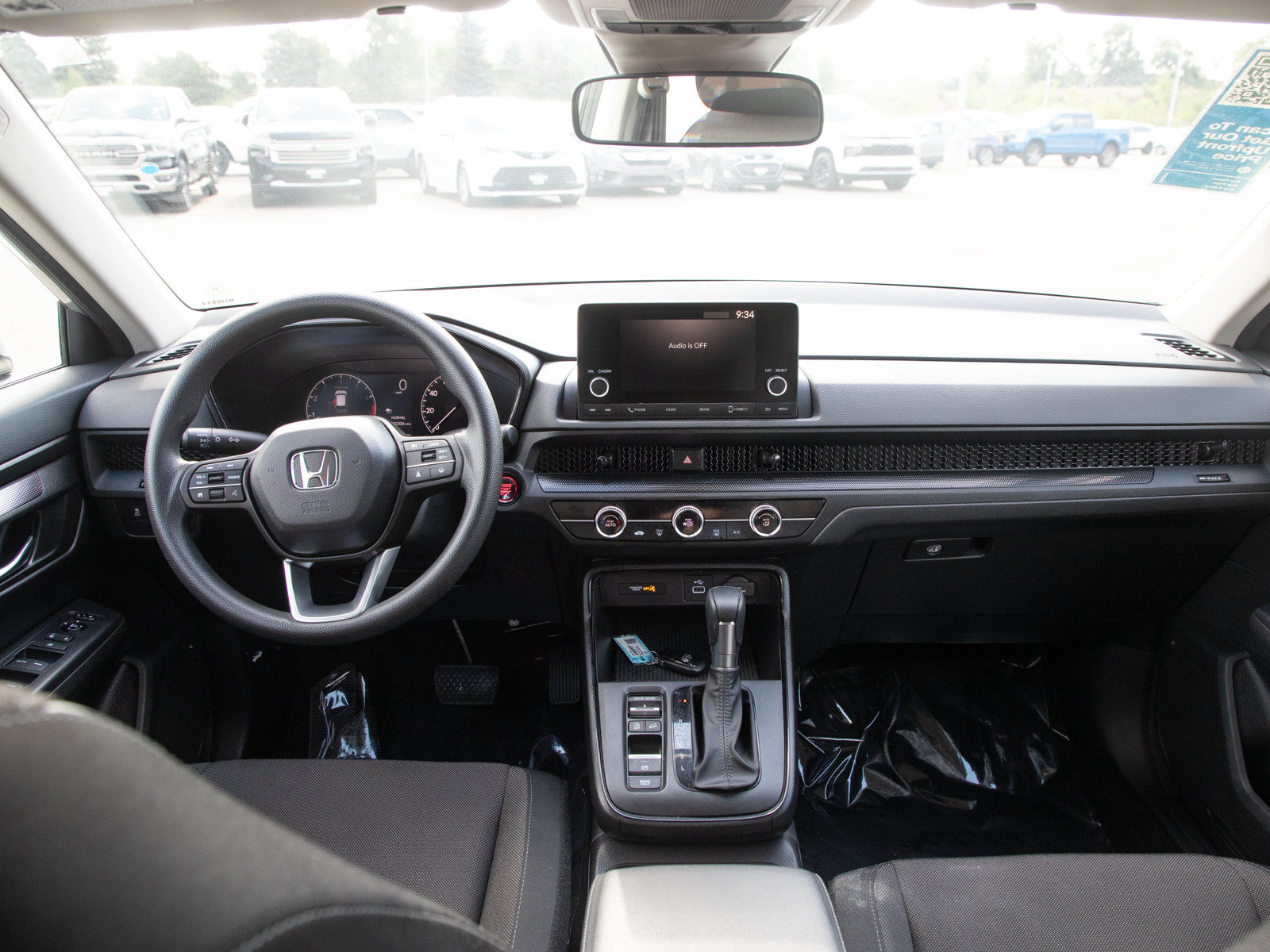 Used 2025 Honda CR-V LX image 15