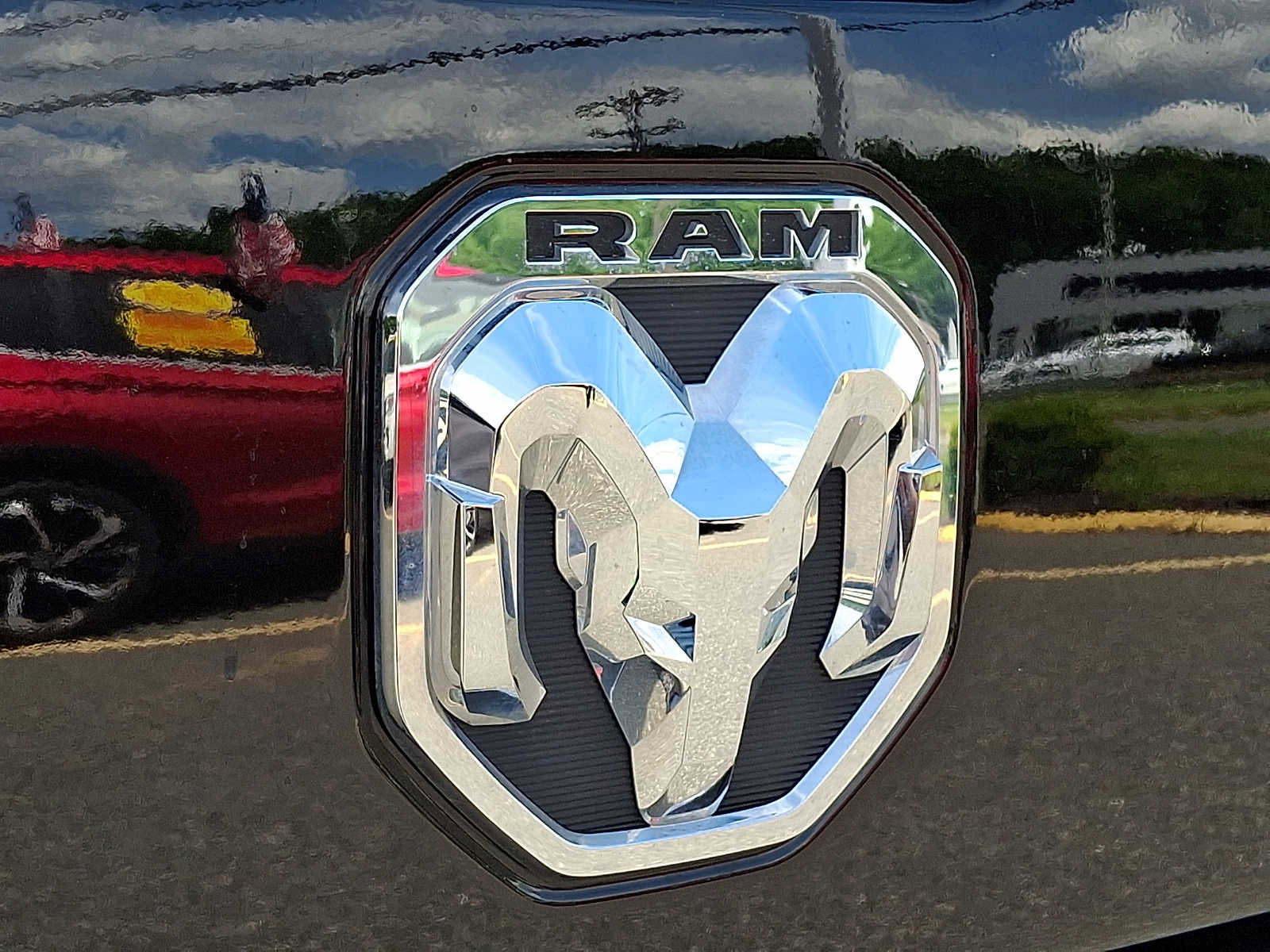 Used 2022 RAM 3500 Laramie AWD/4WD image 35