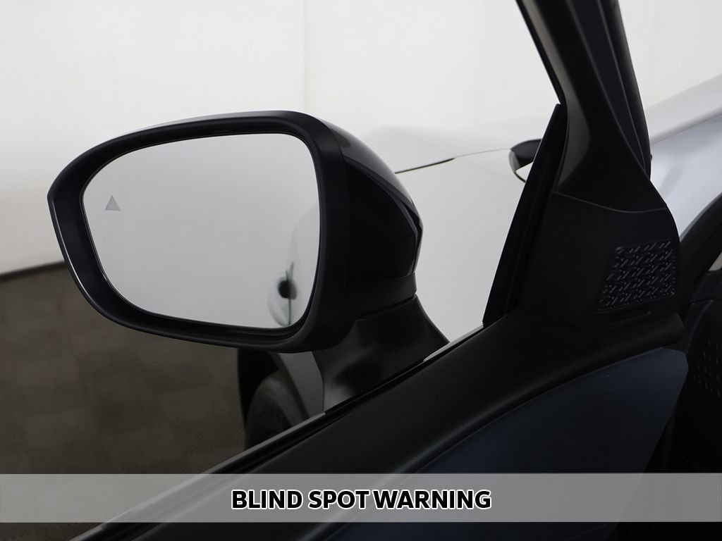 Used 2024 Nissan Ariya AWD image 10