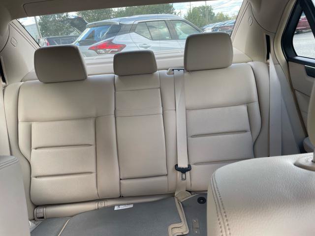 Used 2015 Mercedes-Benz E 350 Sedan image 28