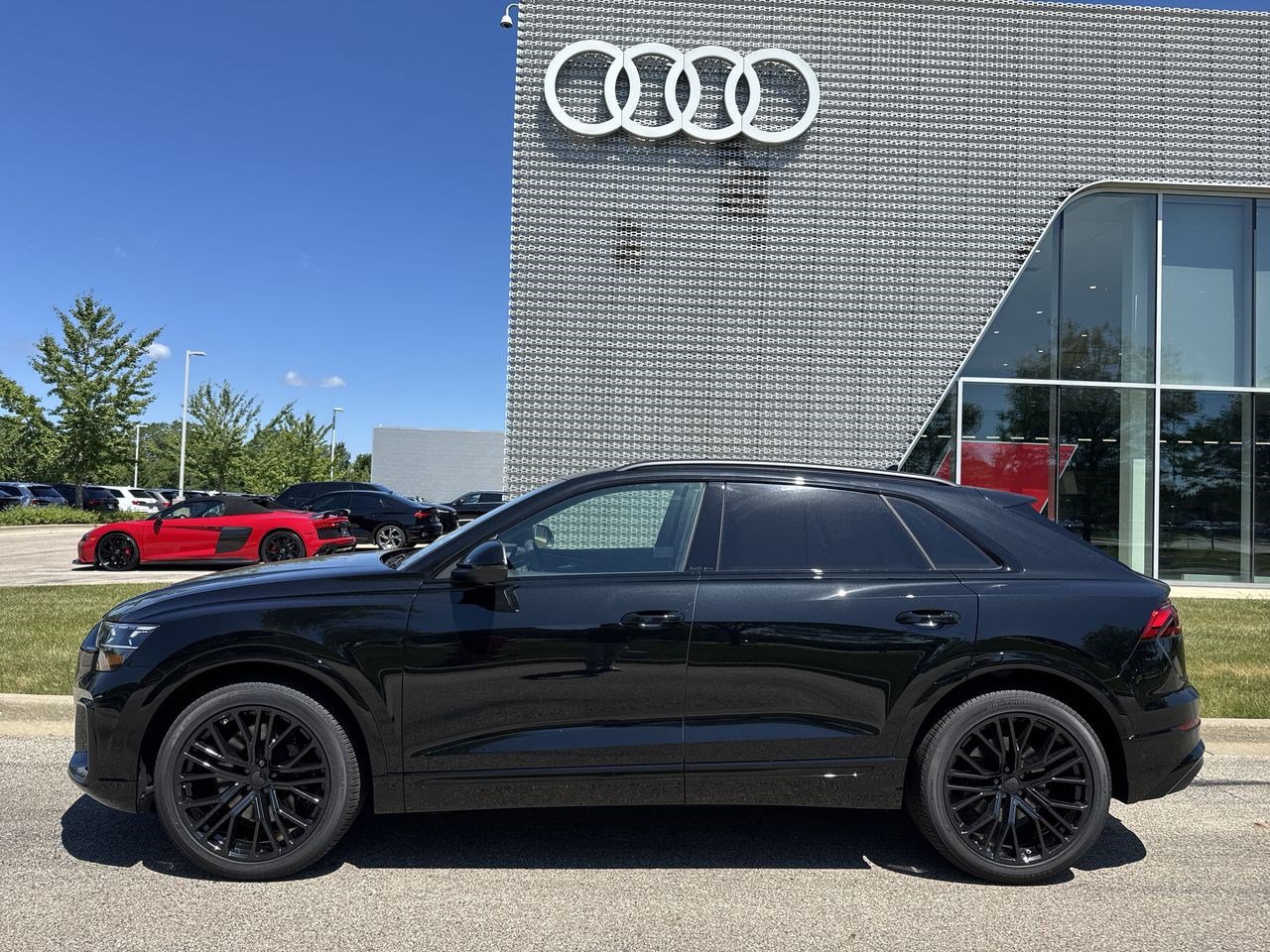 New 2026 Audi SQ8 Prestige AWD/4WD image 29
