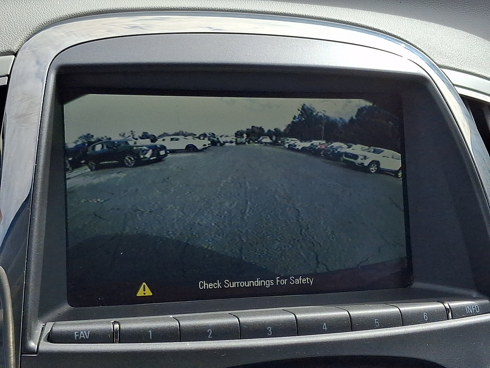 Used 2013 Buick LaCrosse Leather FWD image 17