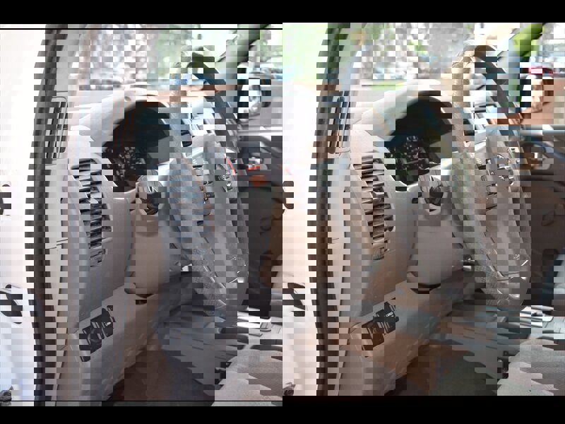 Used 2019 Nissan Frontier S image 15