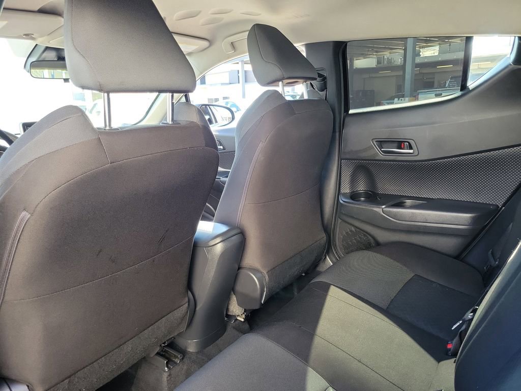 Used 2021 Toyota C-HR LE image 12