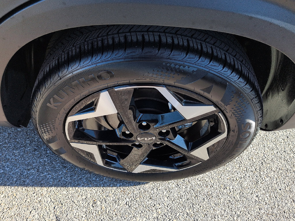 Used 2026 Kia Seltos S FWD image 10
