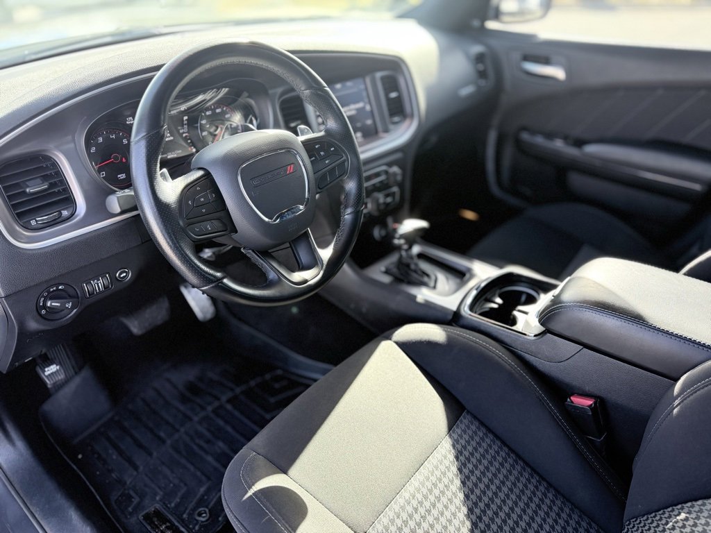 Used 2021 Dodge Charger GT w/ Blacktop Package image 9