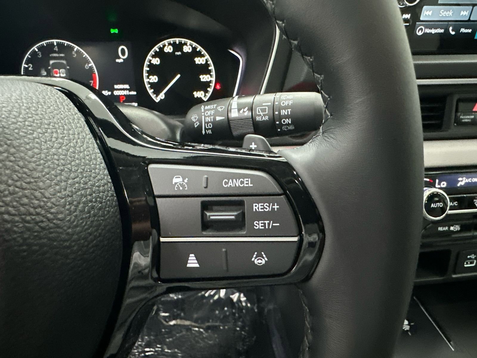 New 2025 Honda Pilot Touring image 26