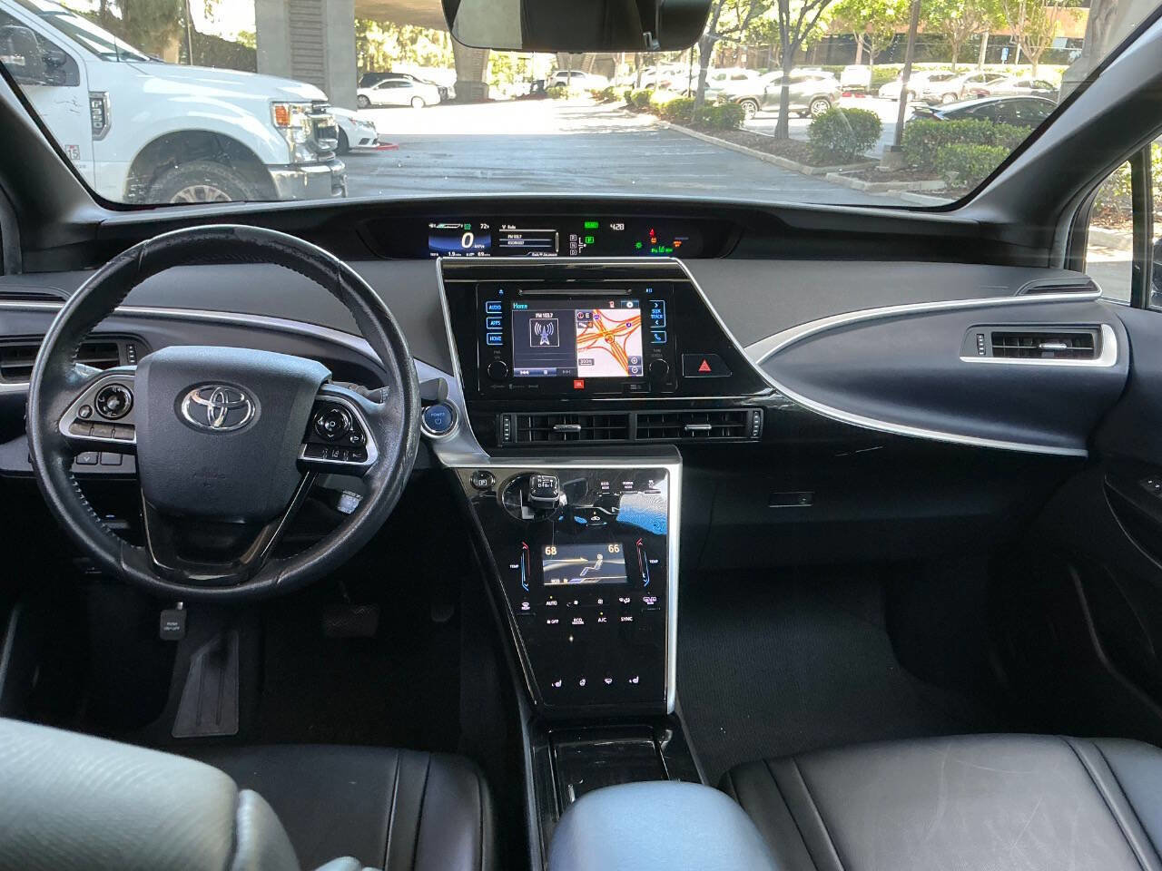 Used 2017 Toyota Mirai FWD image 15