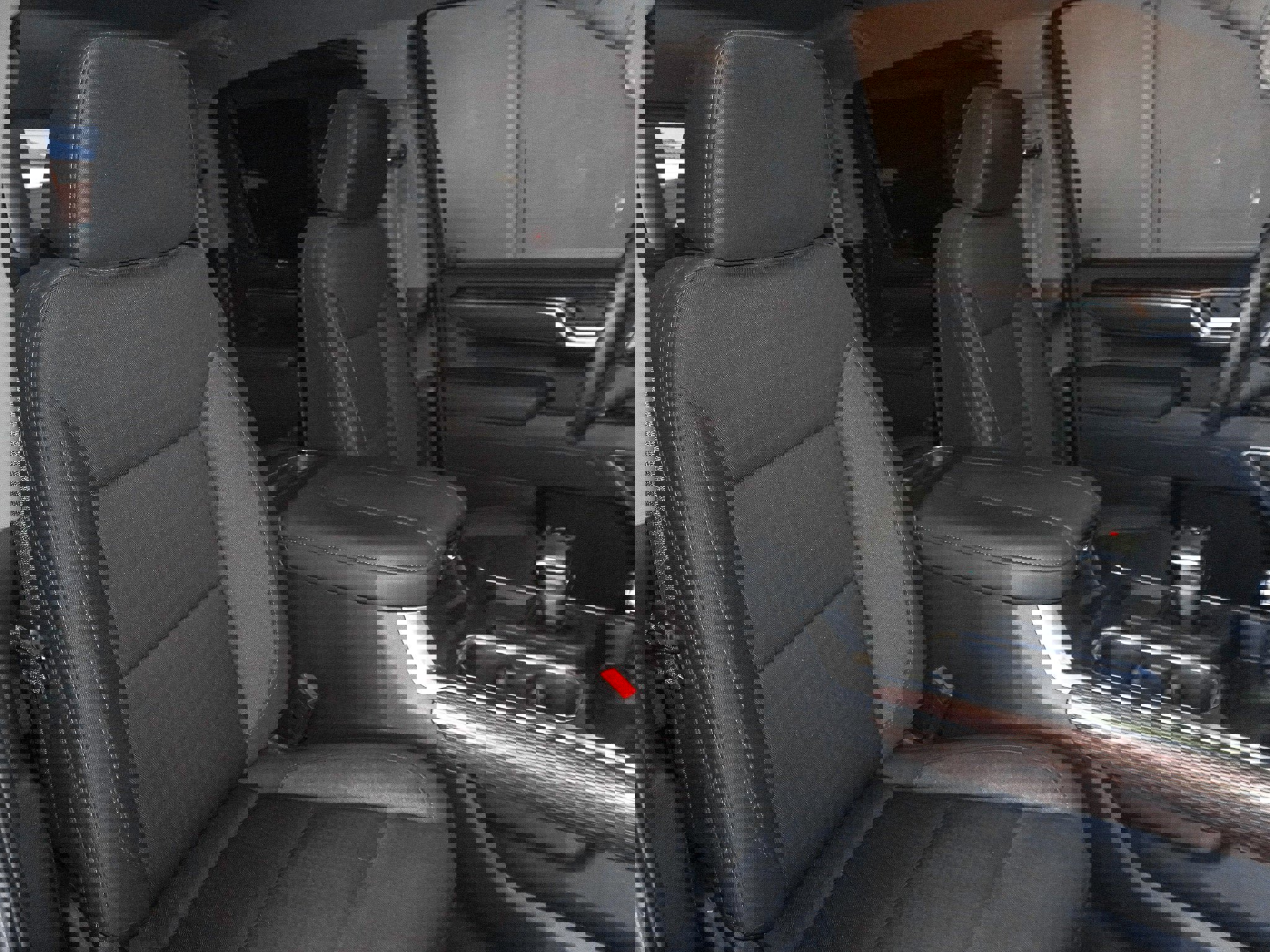 Used 2025 GMC Sierra 1500 Elevation w/ Preferred Package AWD/4WD image 42