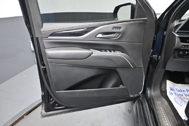 Used 2021 Cadillac Escalade Sport w/ Driver Assist Tech Package AWD/4WD image 23