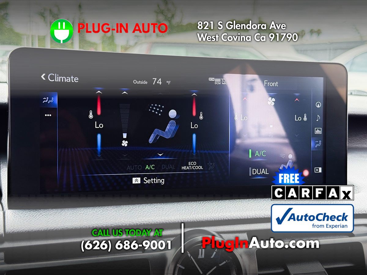 Used 2023 Lexus IS 350 F Sport w/ Navigation Package RWD image 32