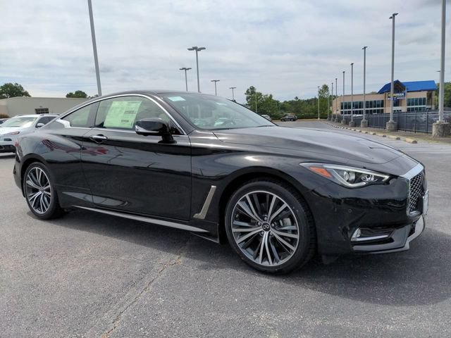 Used 2021 INFINITI Q60 3.0t Luxe w/ Essential Package AWD/4WD image 2