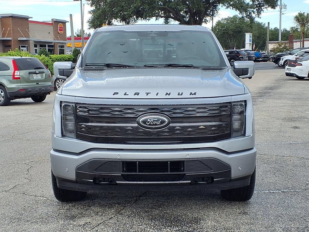 Used 2023 Ford F150 Lightning Platinum AWD/4WD image 2