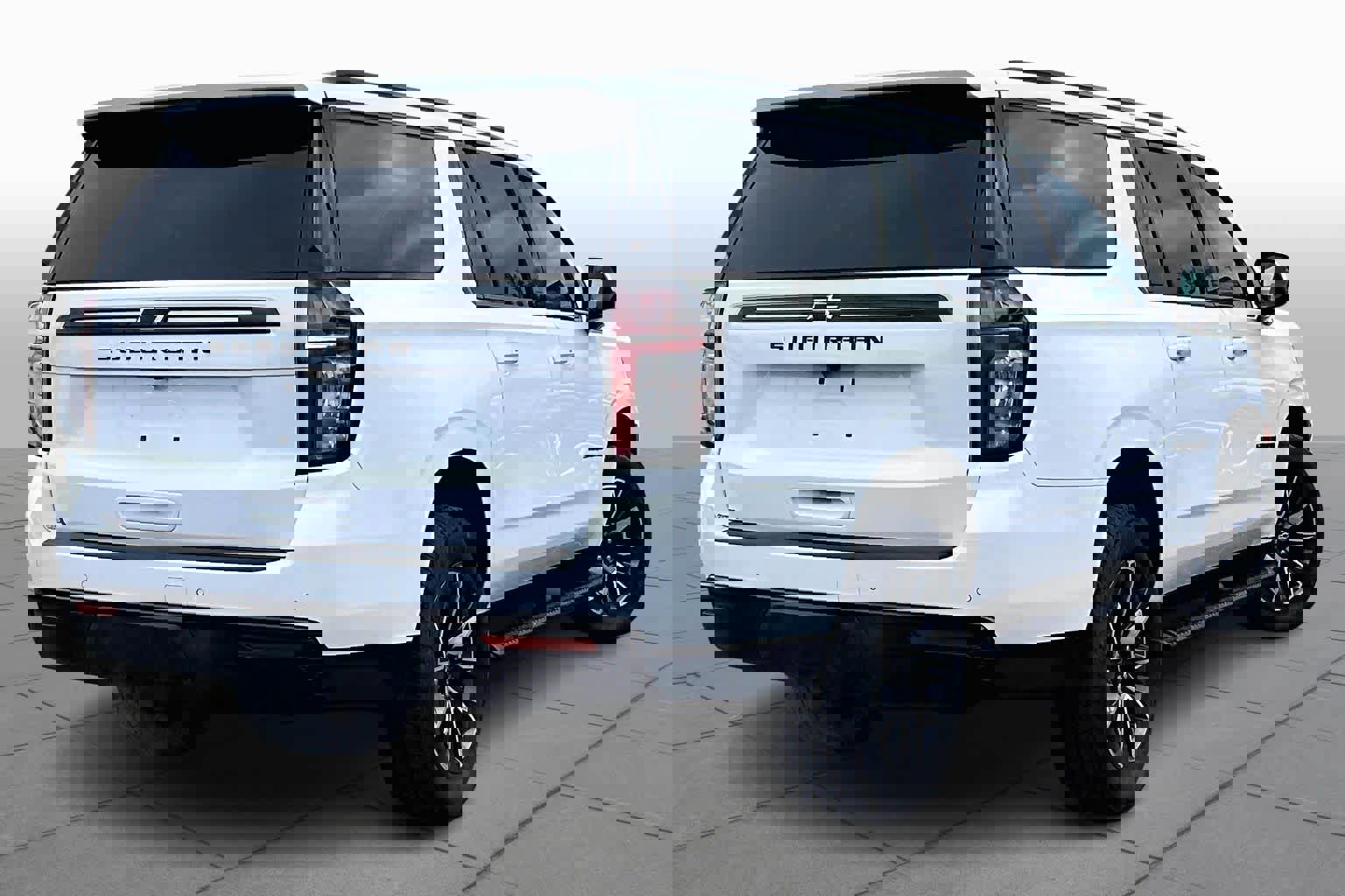 Used 2023 Chevrolet Suburban Z71 w/ Luxury Package image 13