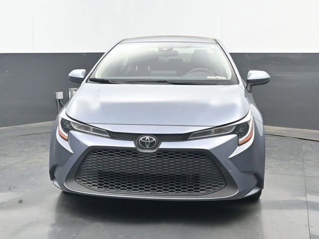 Used 2022 Toyota Corolla LE image 5