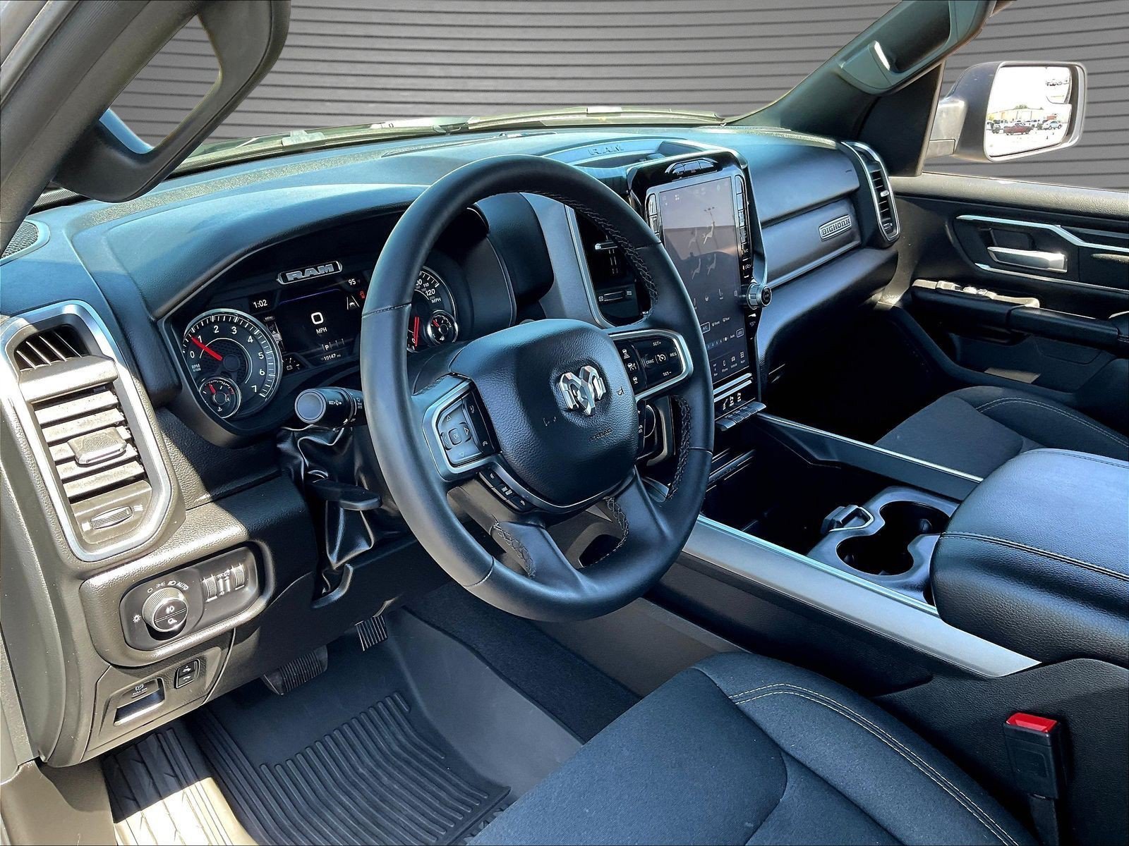 Used 2025 RAM 1500 Big Horn AWD/4WD image 18