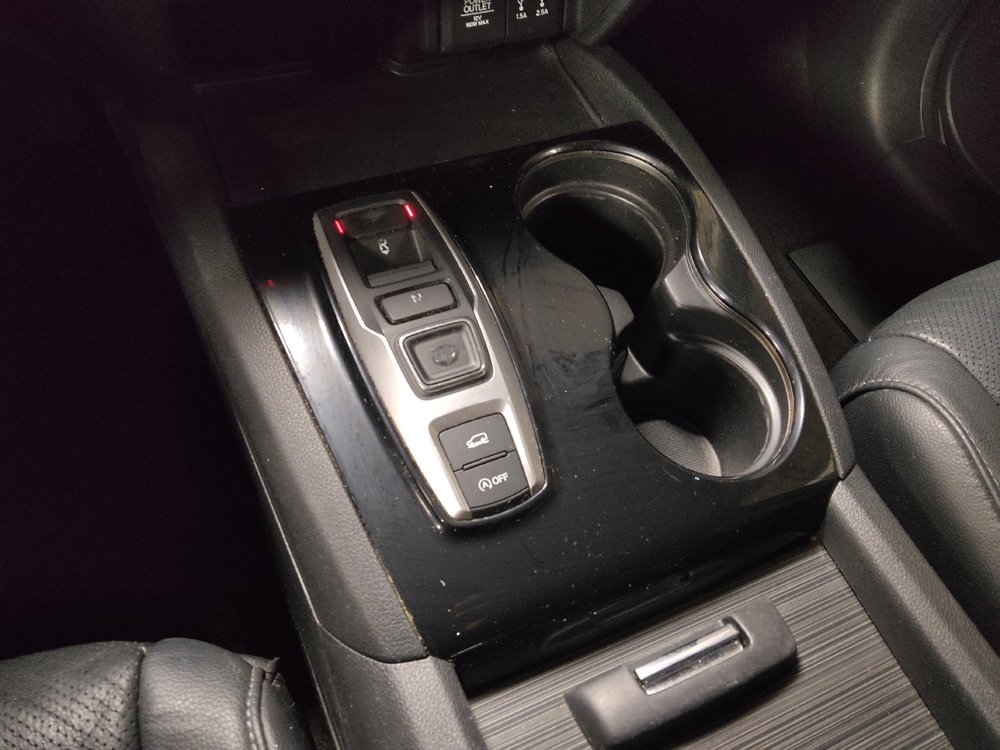 Used 2016 Honda Pilot Elite image 26