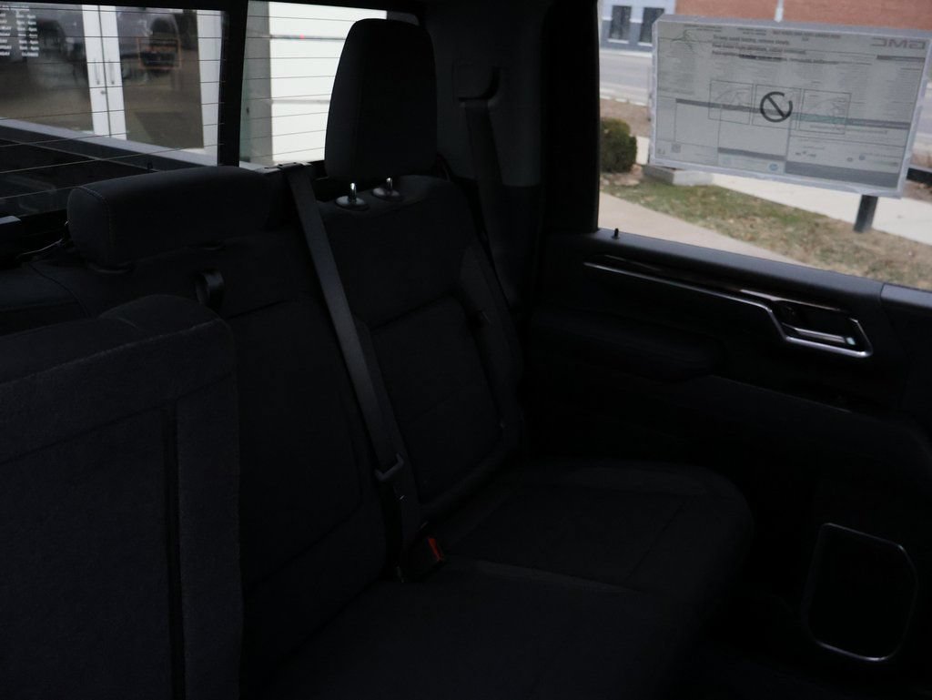 New 2026 GMC Sierra 2500 SLE AWD/4WD image 13