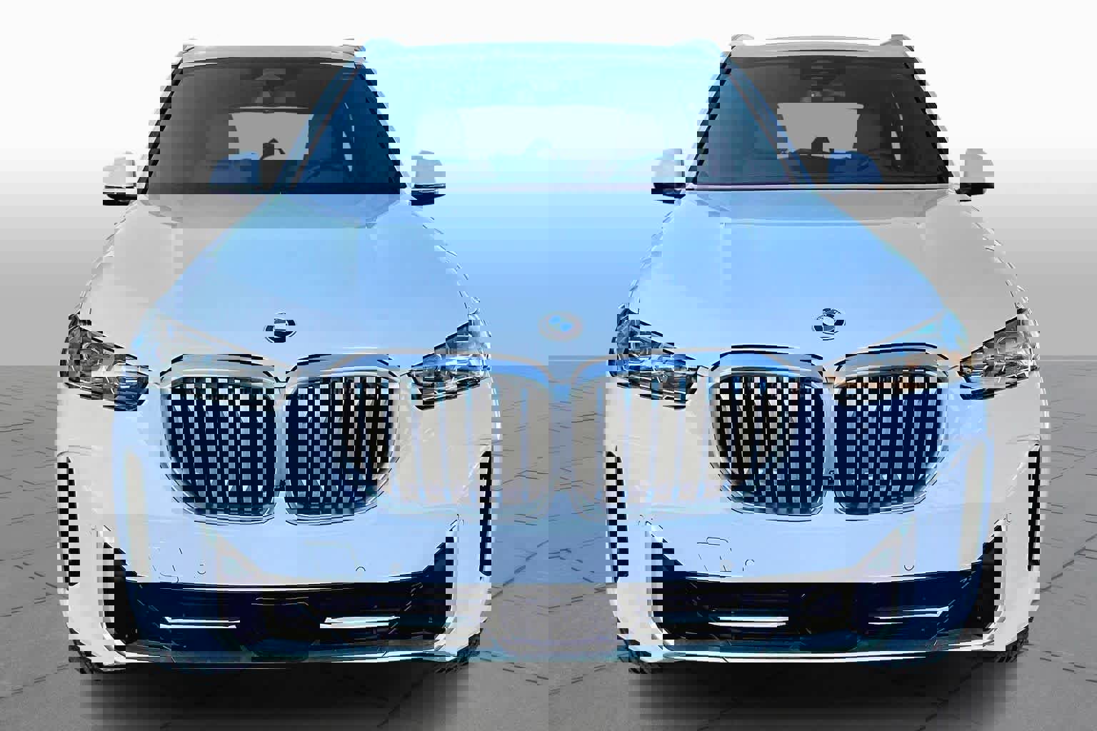 Used 2025 BMW X5 xDrive40i image 3