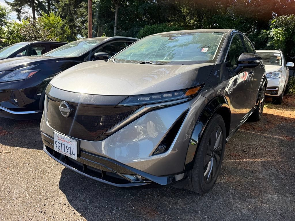 Certified 2023 Nissan Ariya FWD image 2
