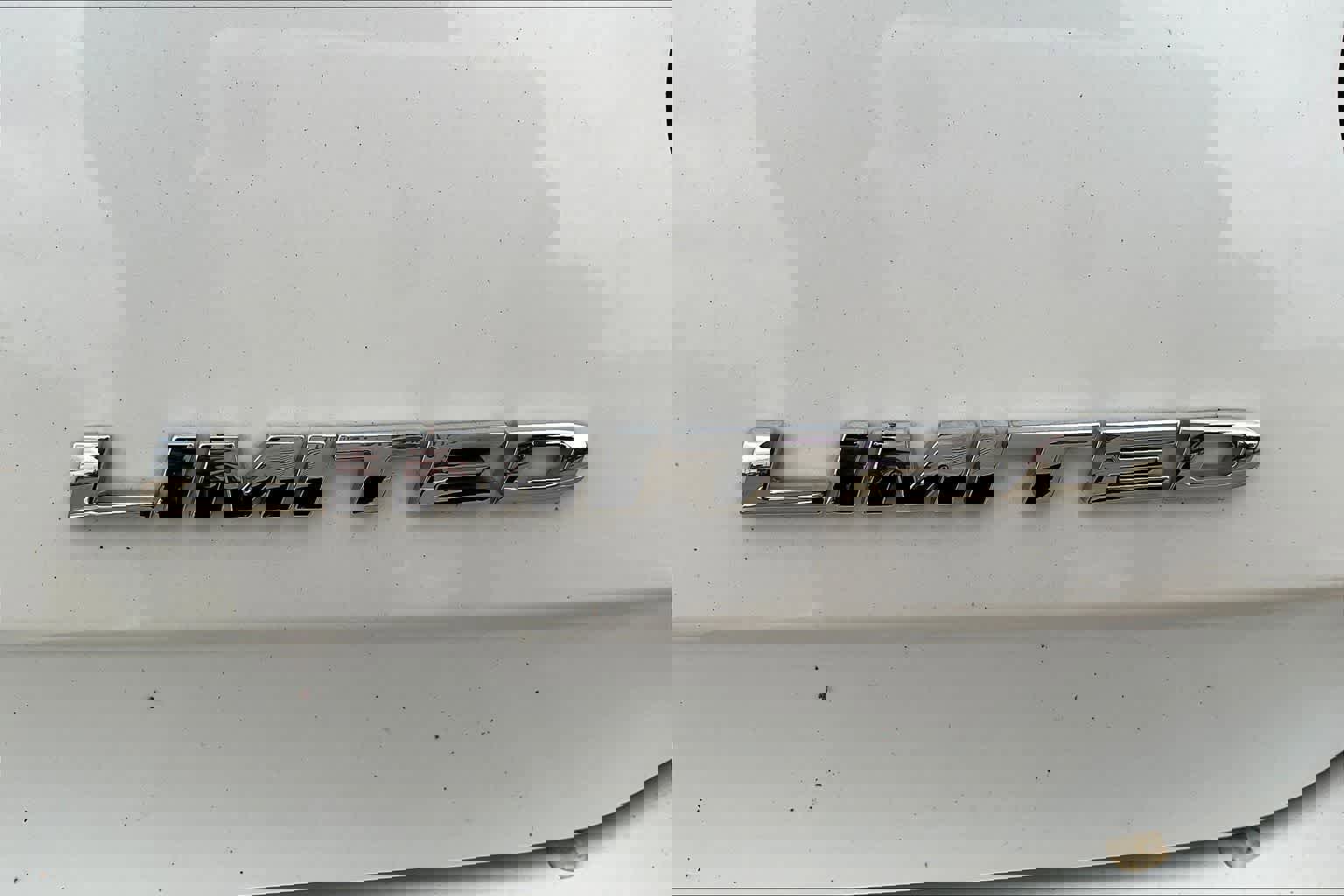 Used 2012 Ford Taurus Limited image 7