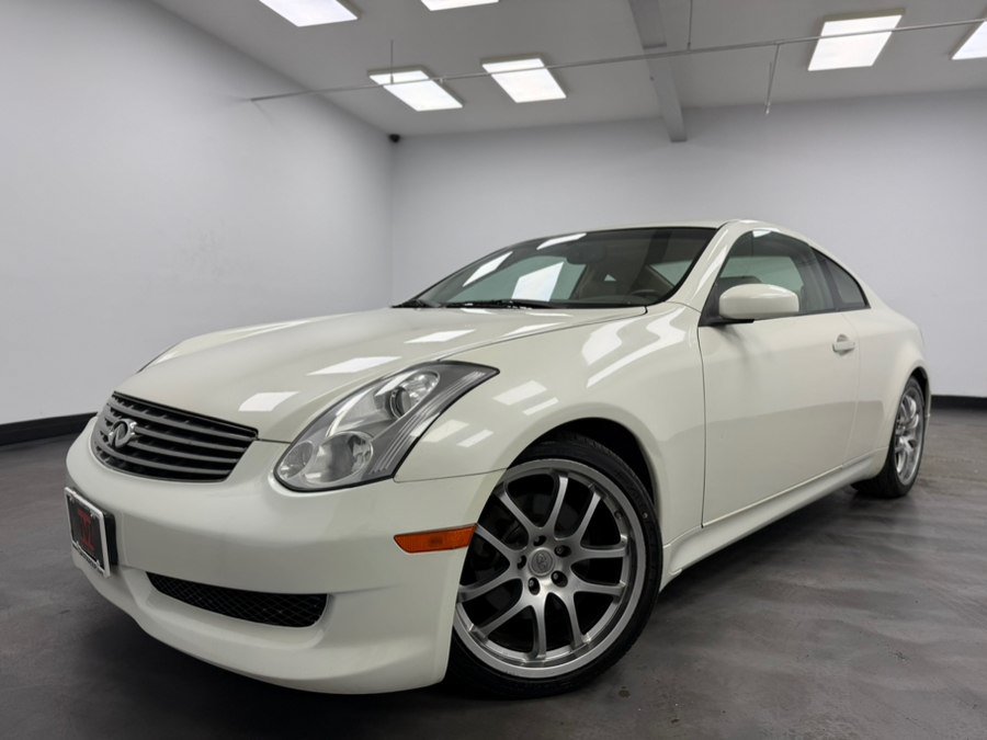 Used 2007 INFINITI G35 Coupe w/ Premium Pkg RWD image 2