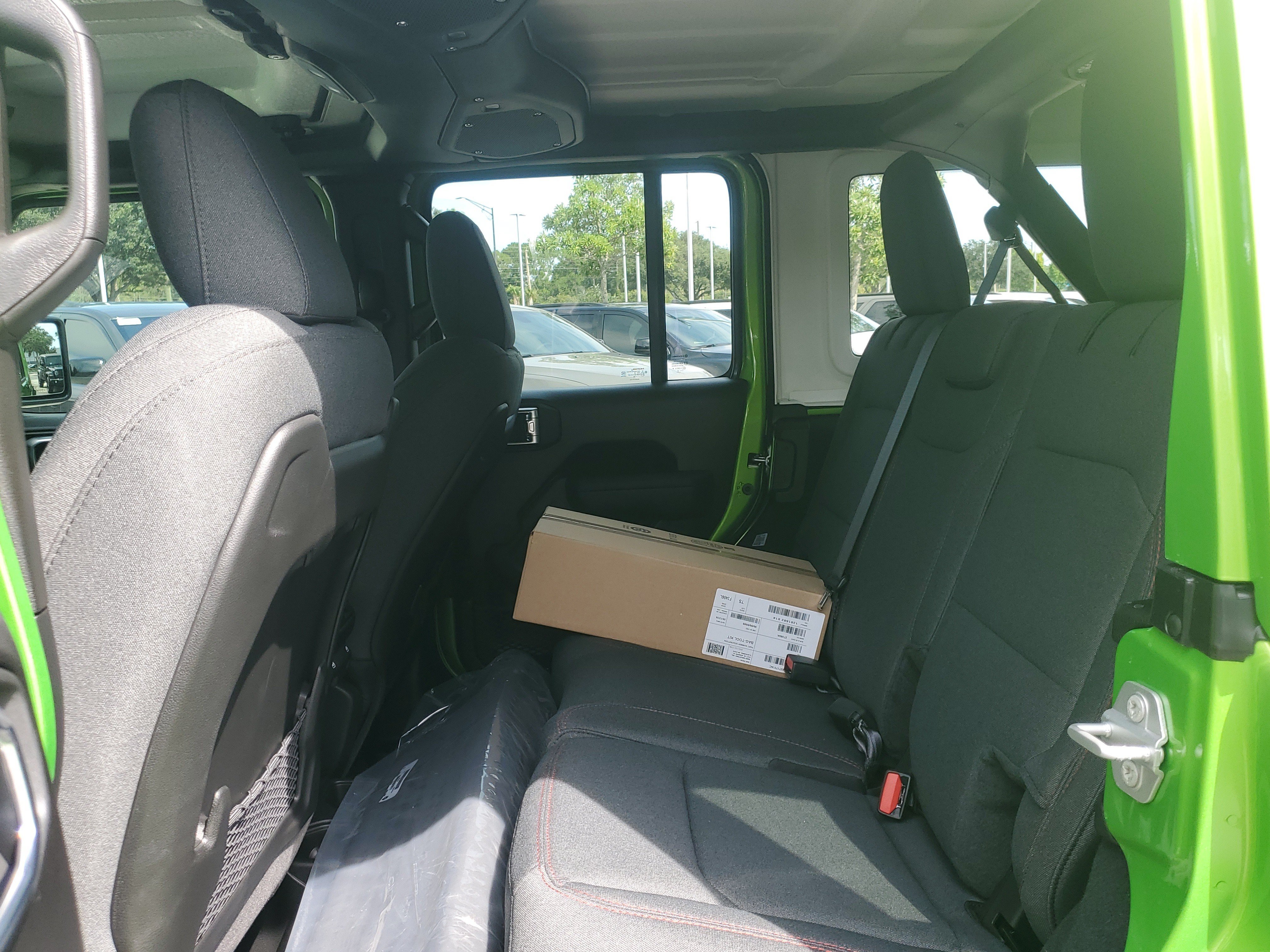 New 2026 Jeep Wrangler Unlimited Rubicon w/ Safety Group AWD/4WD image 8