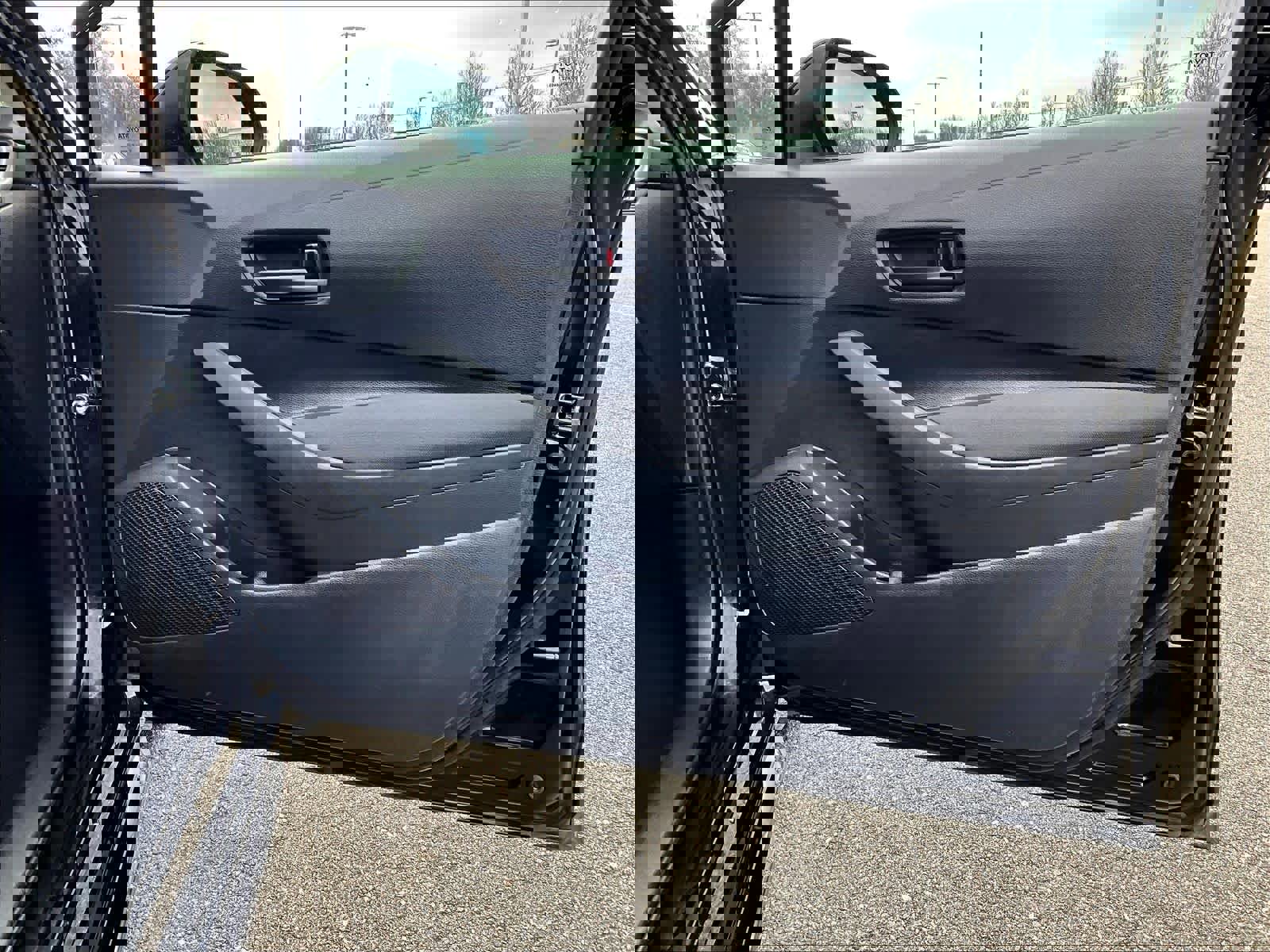 Used 2025 Toyota Corolla LE image 12